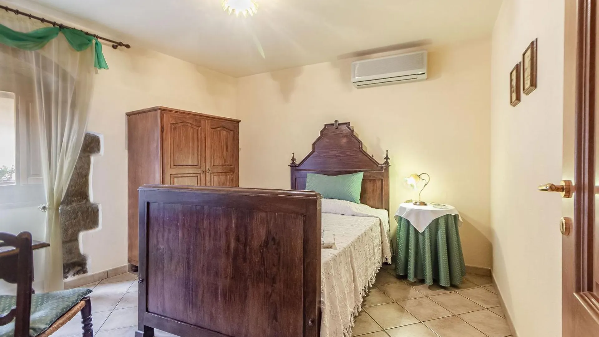 Nido Del Verdone - Casa Vacanze Iun Q2076 Villa Santu Lussurgiu